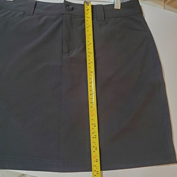 Eddie Bauer Adventurer 2.0 Black Golf Skort - Picture 7 of 13